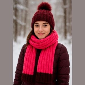 NWT Hollister Hot Pink Chunky knit Winter scarf